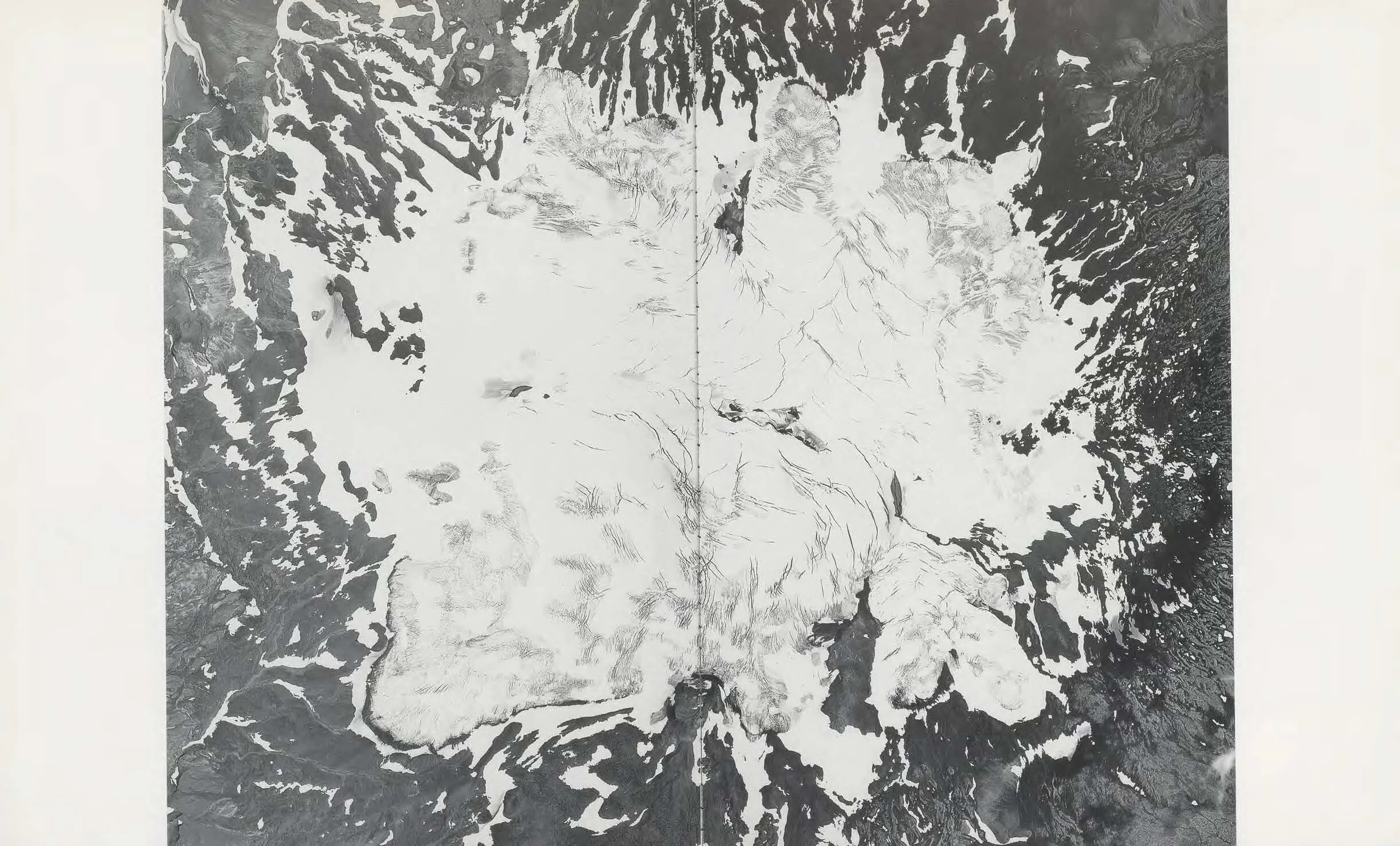 洋書 Roni Horn / You Are the Weather You Are the Weather: Horn, Roni: 9783931141455: Amazon.com